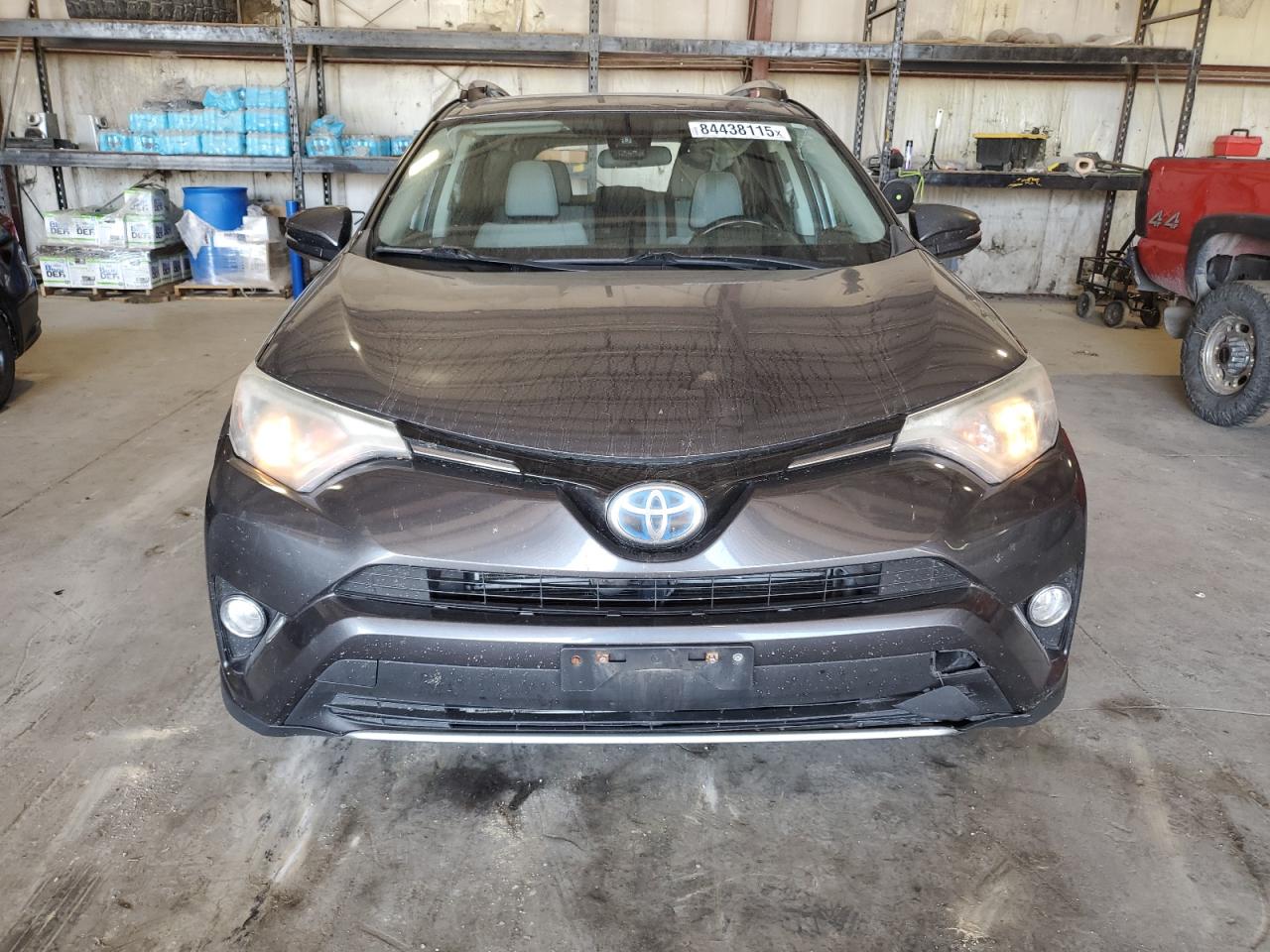 Toyota RAV4 Le Image 4