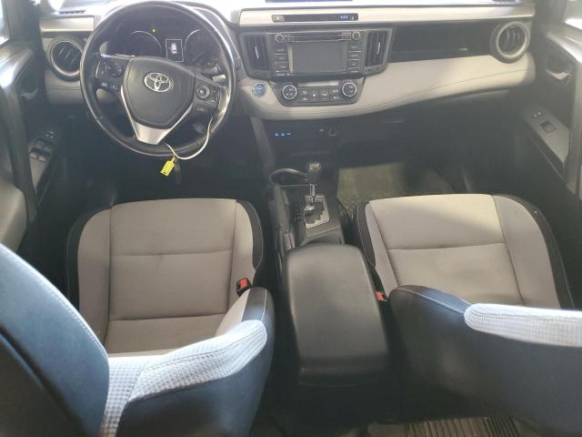 Toyota RAV4 Le Image 10