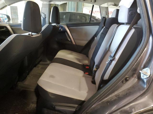 Toyota RAV4 Le Image 9