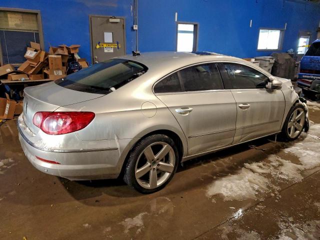 Volkswagen CC Image 2