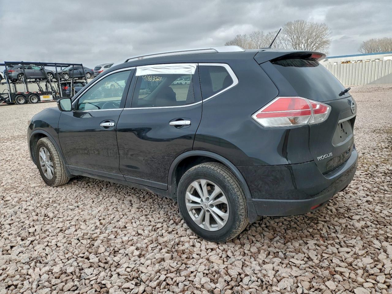 Nissan Rogue S Image 9