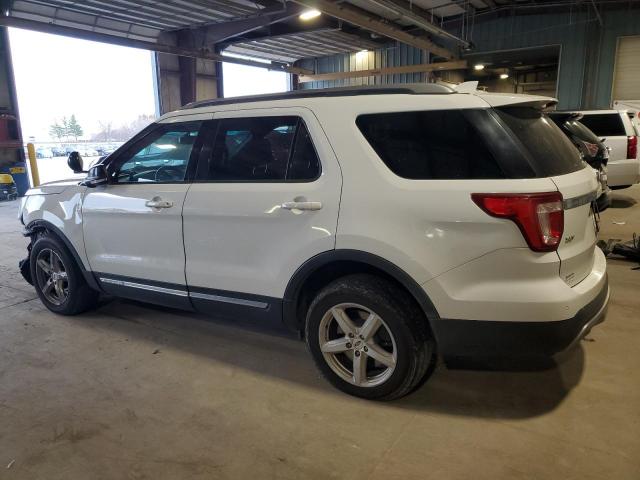 Ford Explorer Xlt Image 8