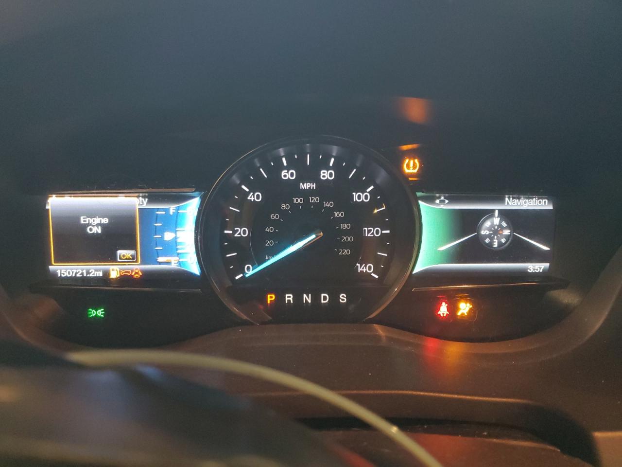 Ford Explorer Xlt Image 5