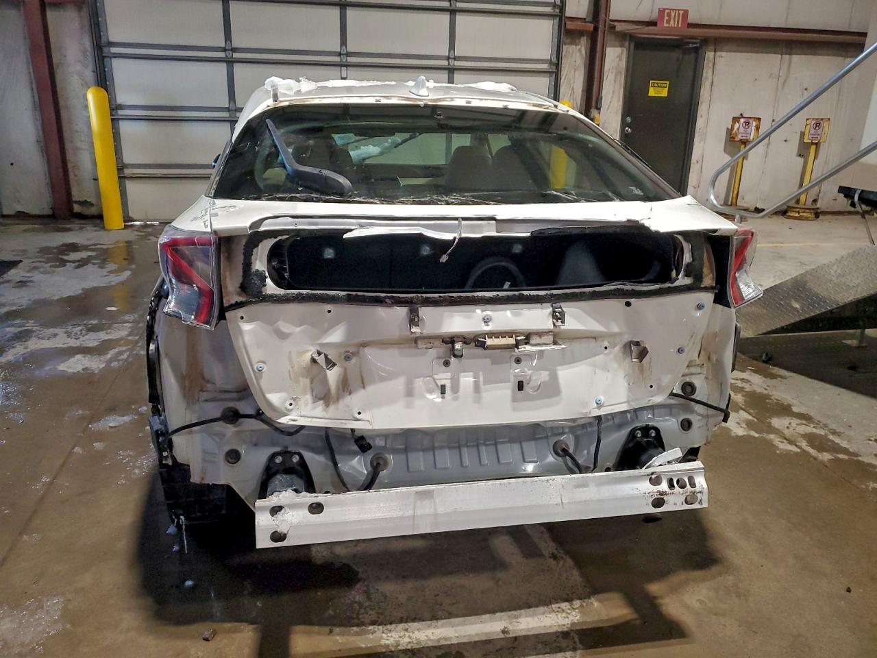 Toyota Prius Image 8