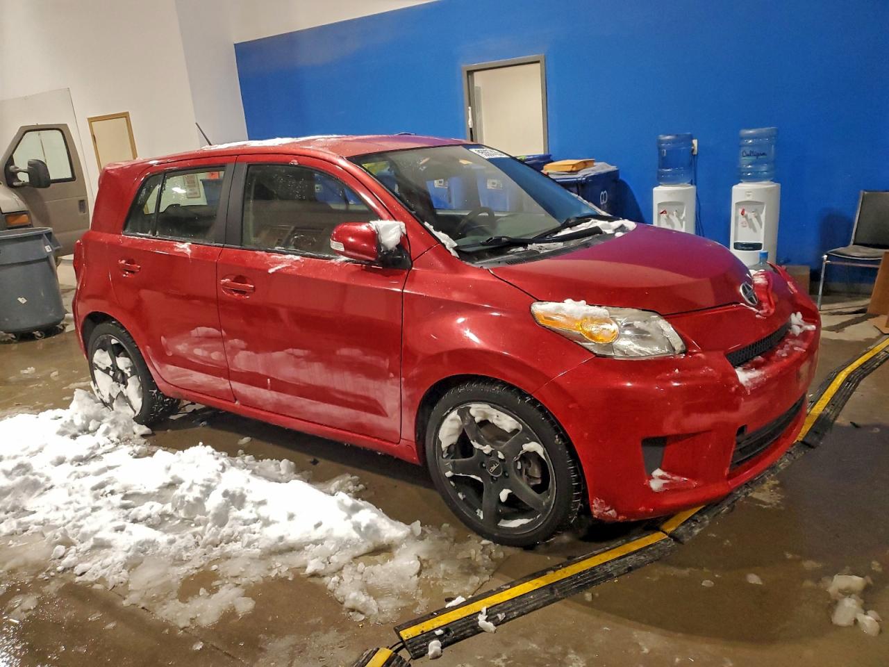 Toyota Scion Image 8