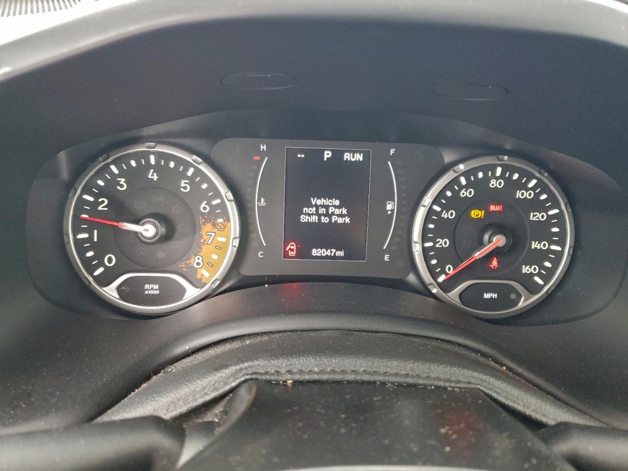 Jeep Renegade Latitude Image 9