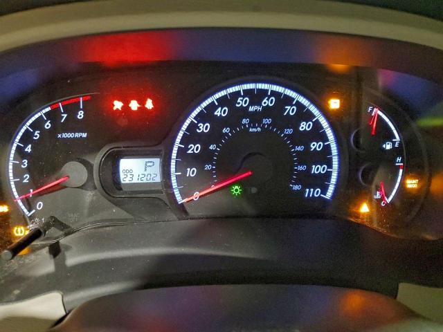 Toyota Sienna Le Image 10