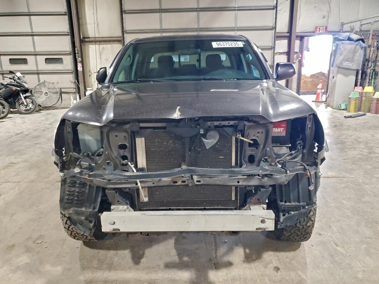 Toyota Tacoma Double Cab Image 10