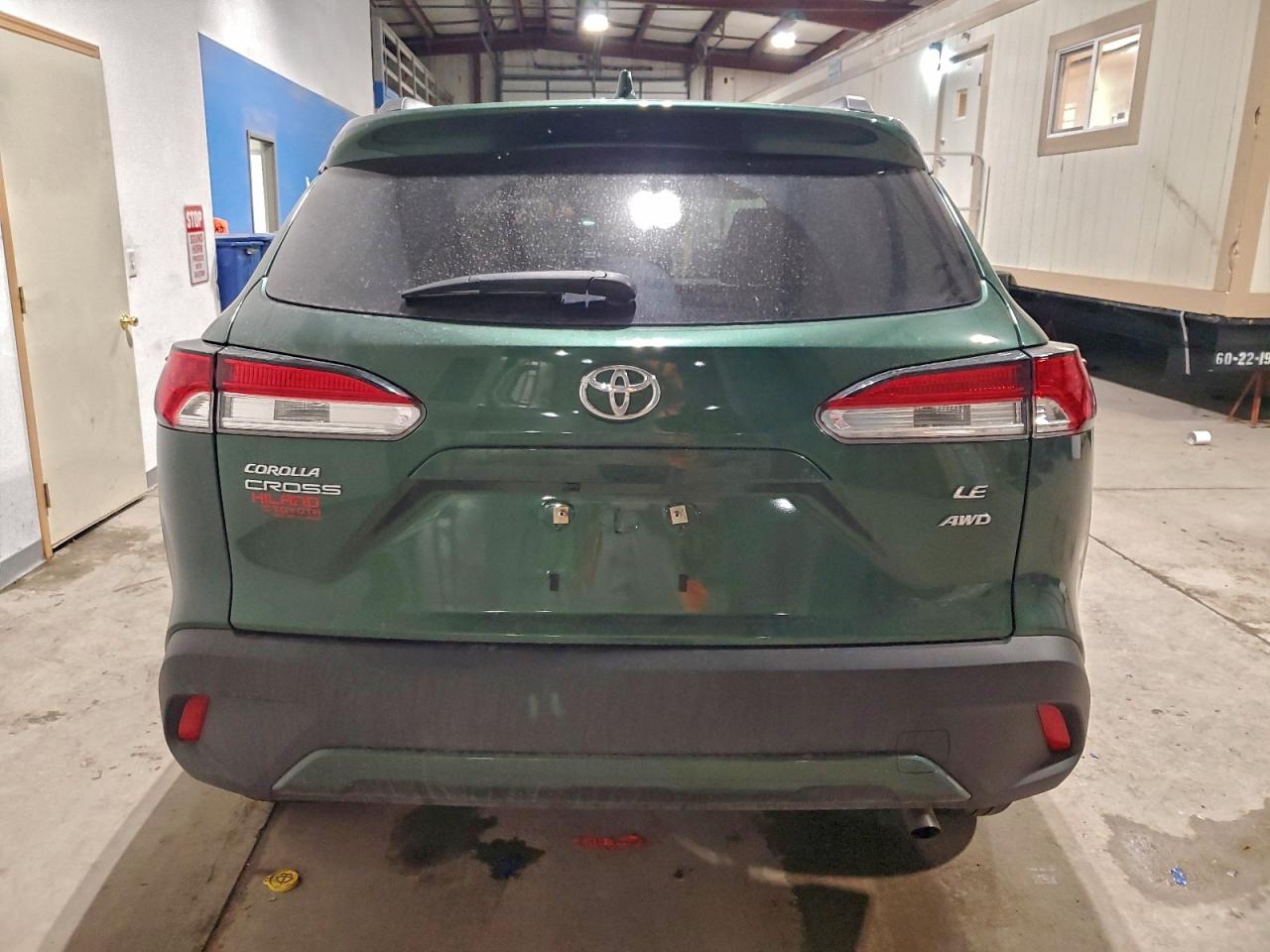 Toyota Corolla Le Image 11