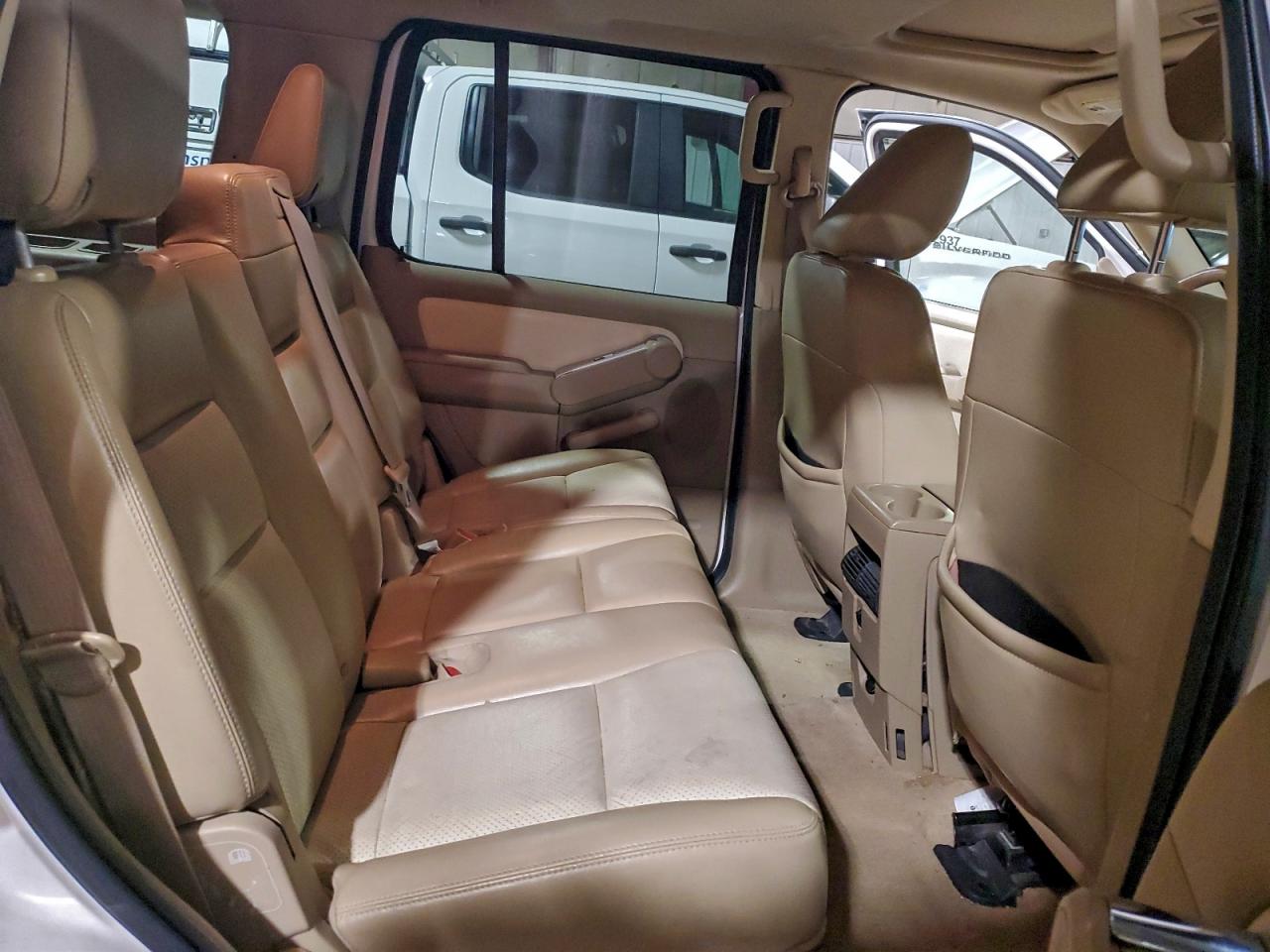 Mercury Mountainer Premier Image 11