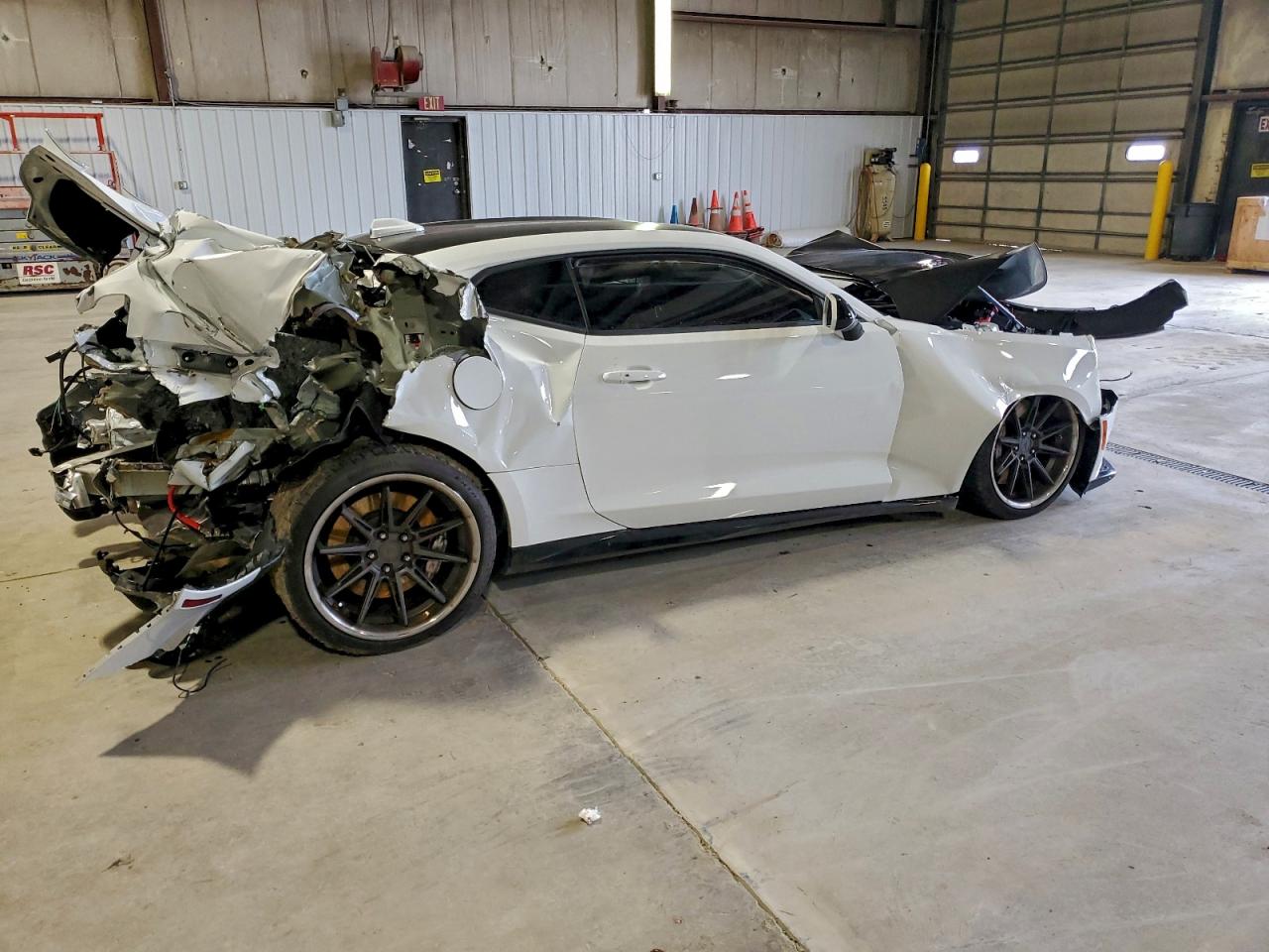 Chevrolet Camaro Zl1 Image 12