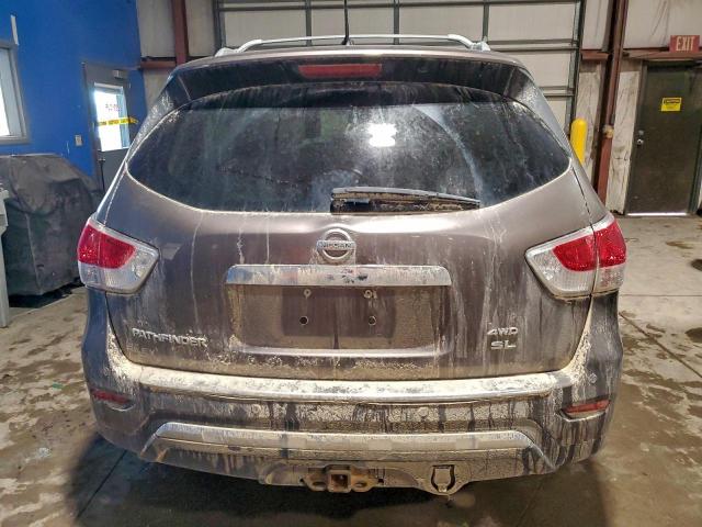 Nissan Pathfinder S Image 4