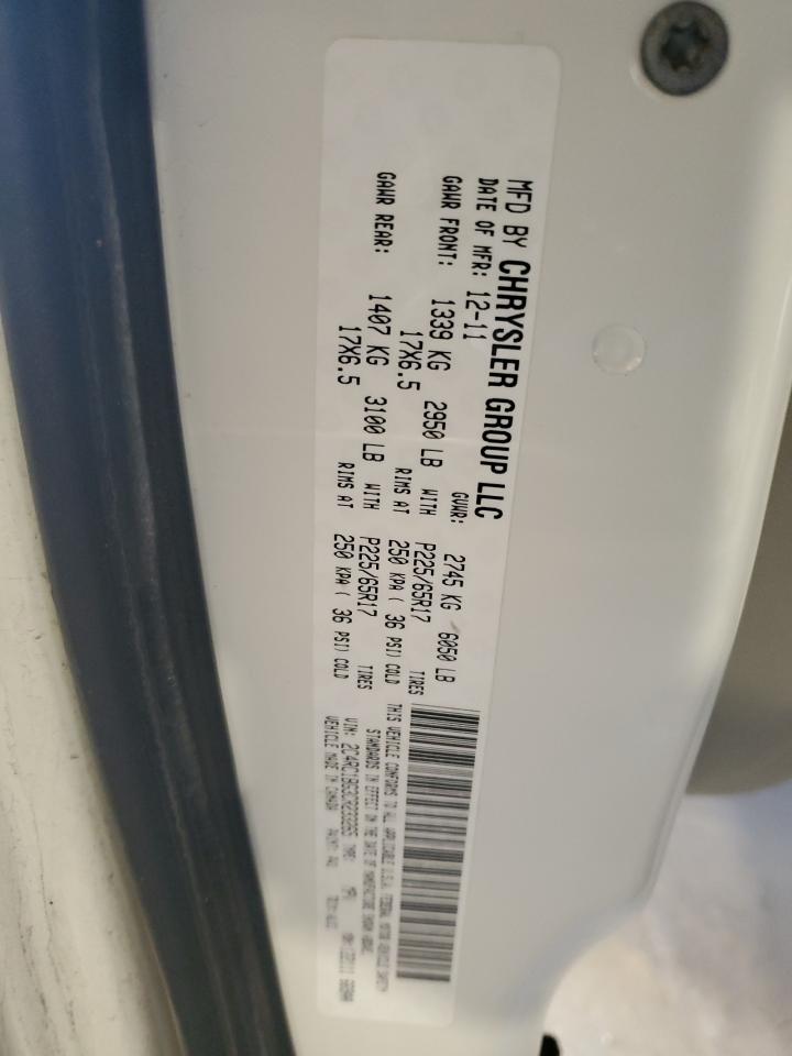 Chrysler Minivan Touring Image 8