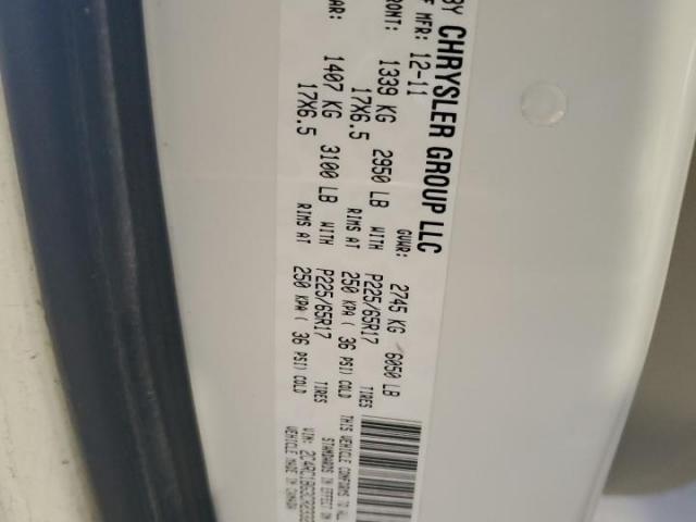 Chrysler Minivan Touring Image 8