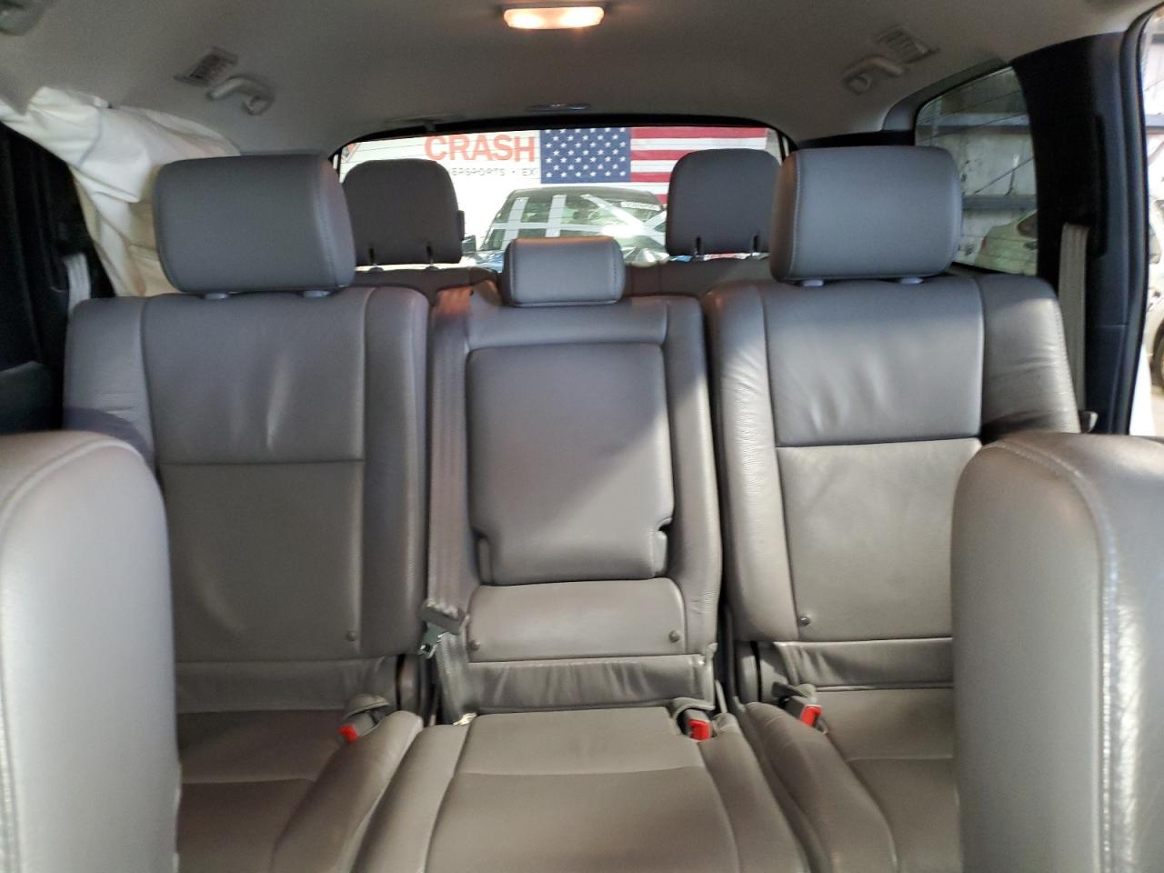 Toyota Sequoia Sr5 Image 9