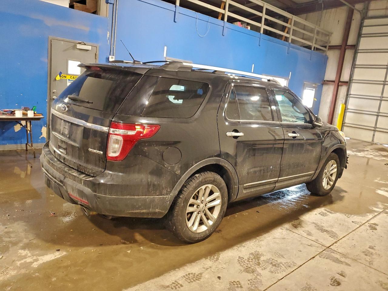 Ford Explorer Xlt Image 9