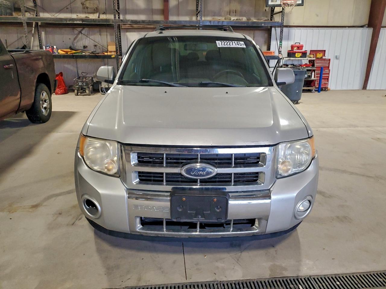 Ford Escape Limited Image 13