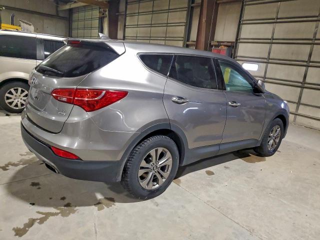 Hyundai SANTA FE Image 3