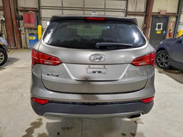 Hyundai SANTA FE Image 9