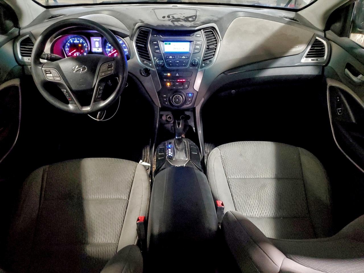 Hyundai SANTA FE Image 5