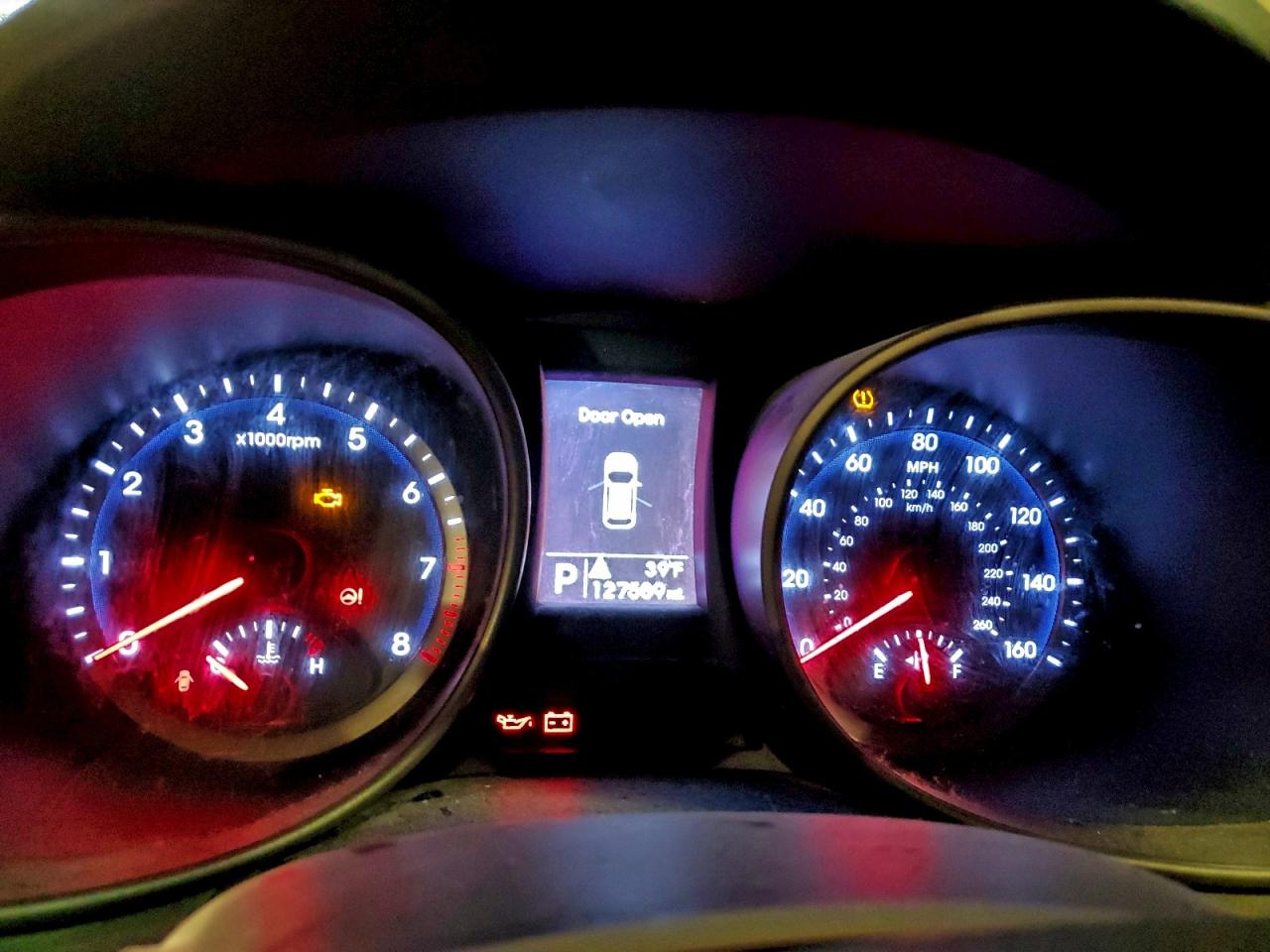 Hyundai SANTA FE Image 7