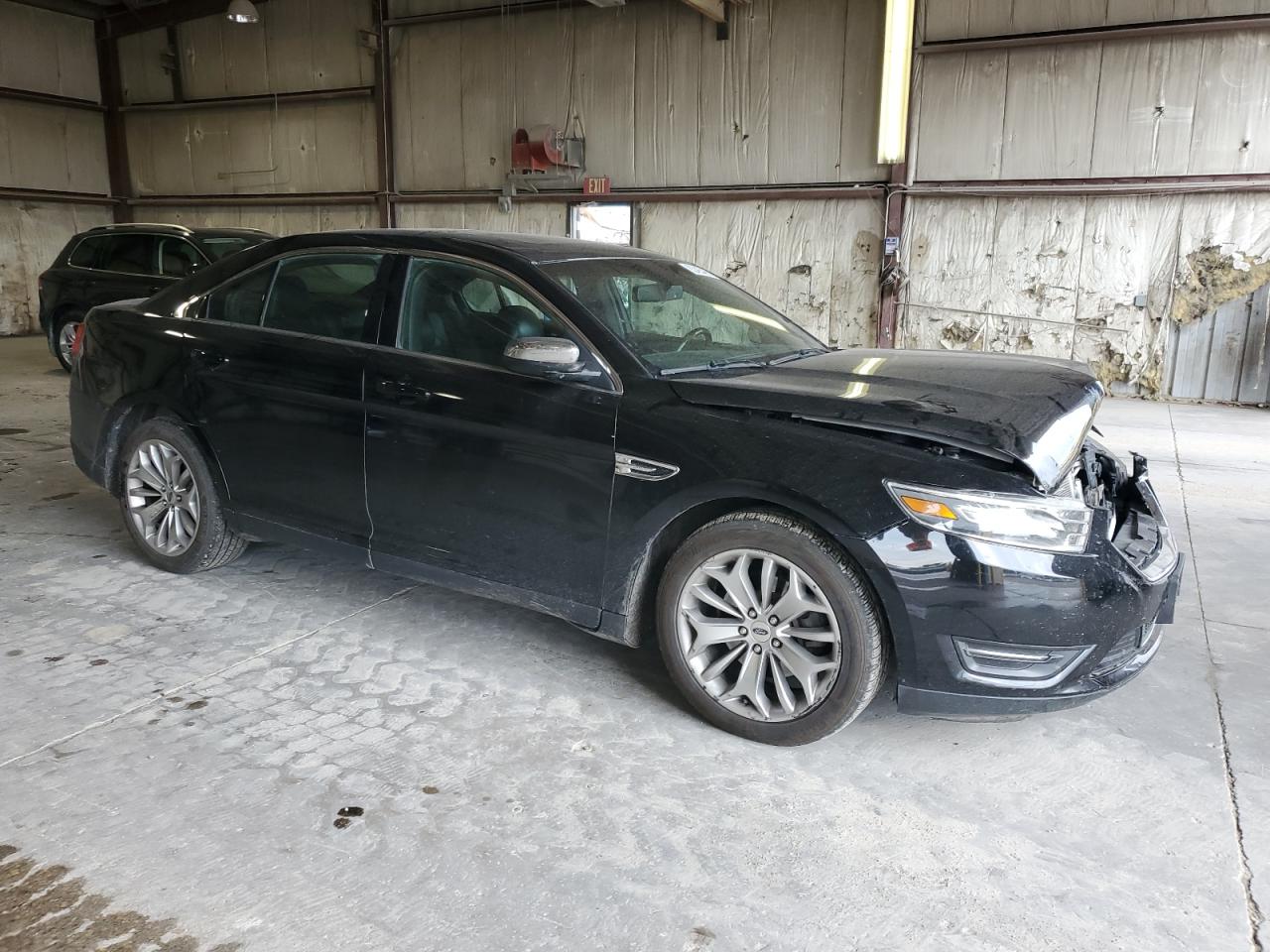 Ford Taurus Limited Image 5