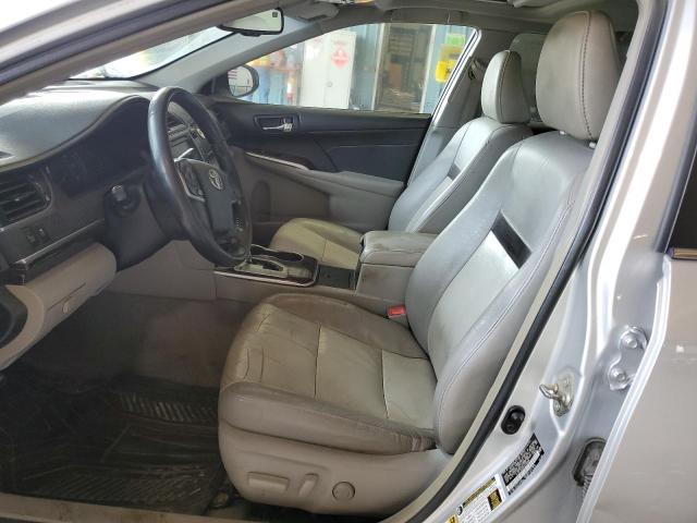 Toyota Camry L Image 7