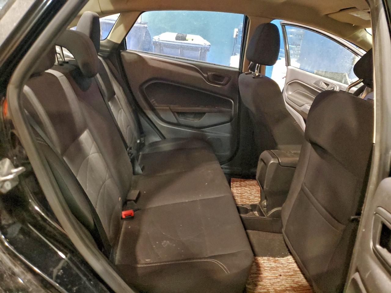 Ford Fiesta Se Image 11