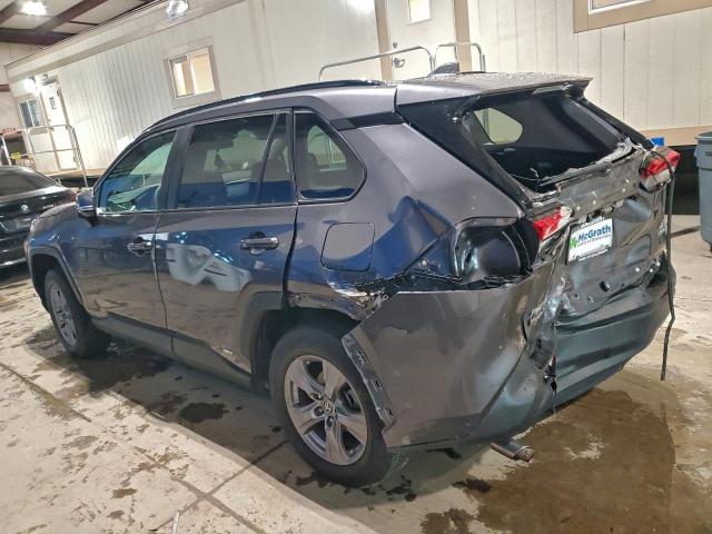 Toyota RAV4 Le Image 3