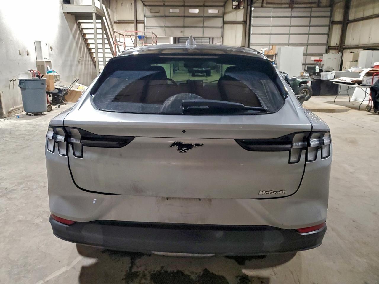 Ford Mustang Select Image 3