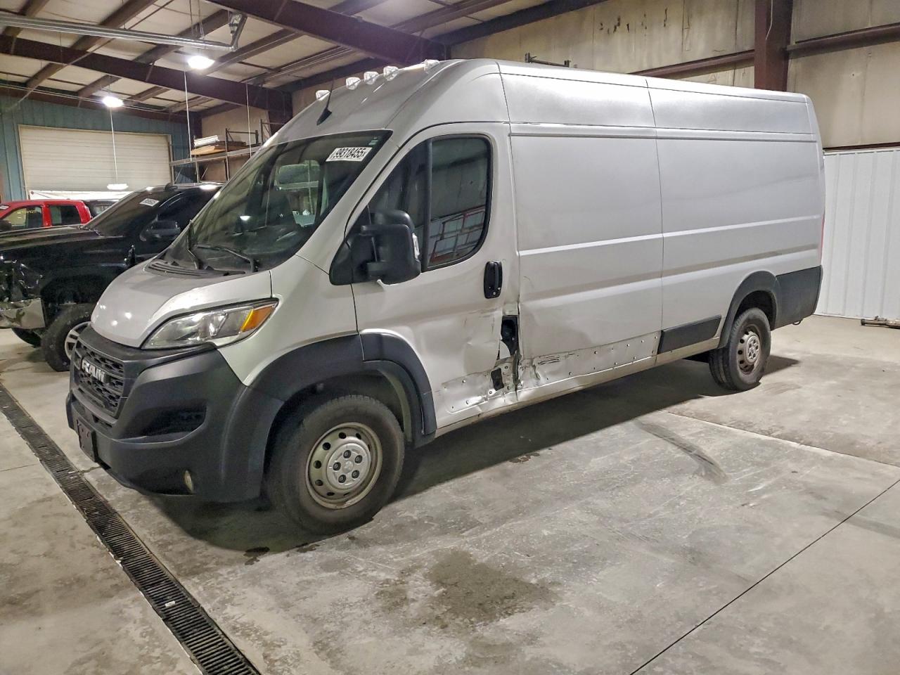 Ram Promaster 3500 High Image 1