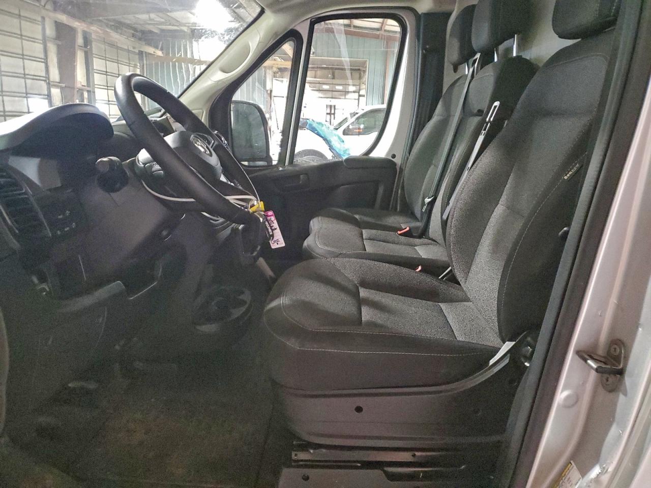 Ram Promaster 3500 High Image 4