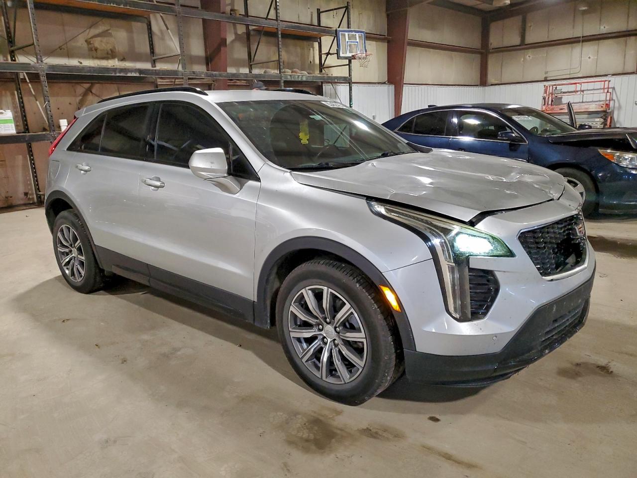 Cadillac XT4 Sport Image 2