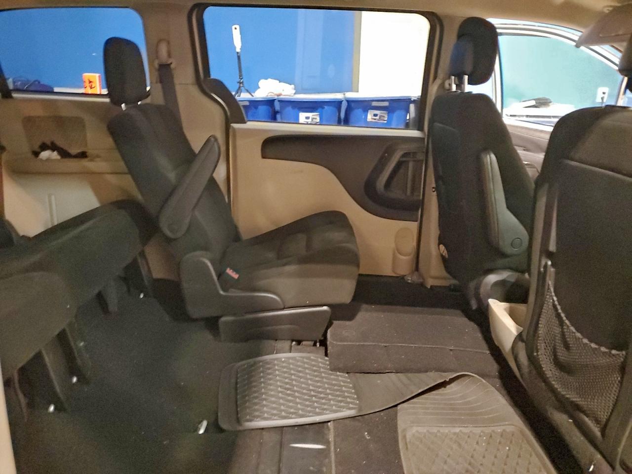 Dodge Caravan Sxt Image 5