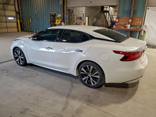 Nissan Maxima 3.5s Image 10