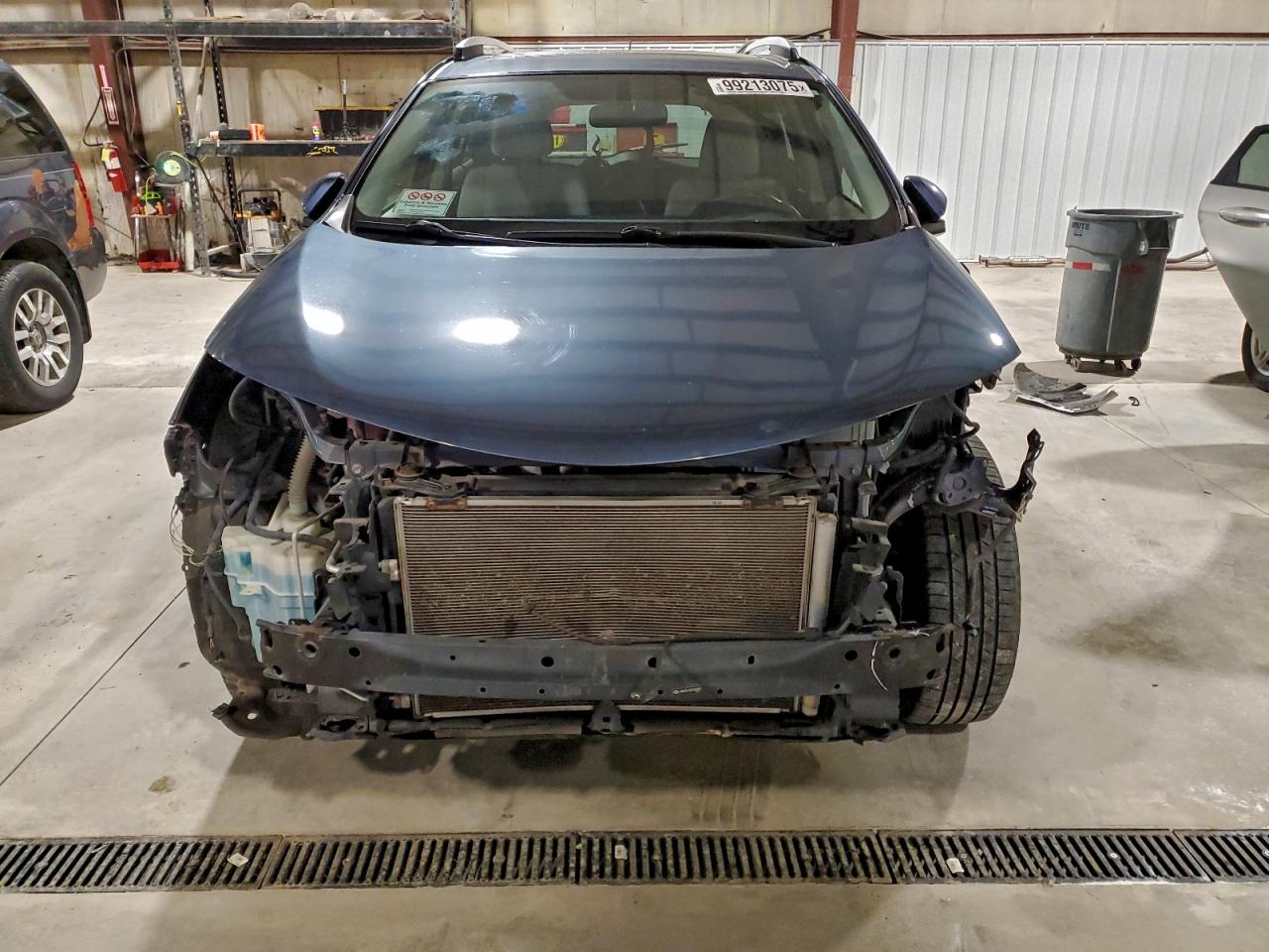 Toyota RAV4 Xle Image 5