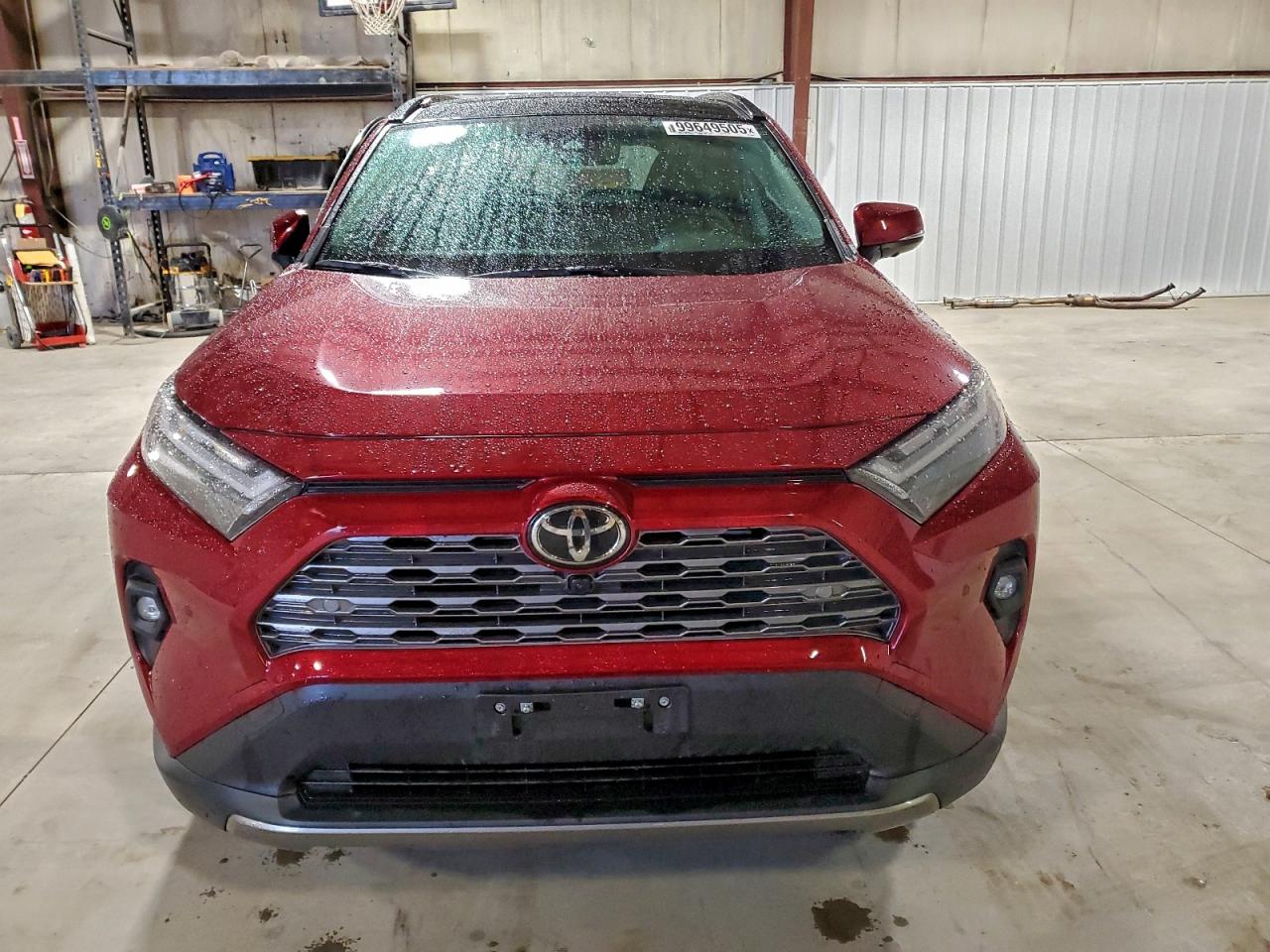 Toyota RAV4 Limited Image 5