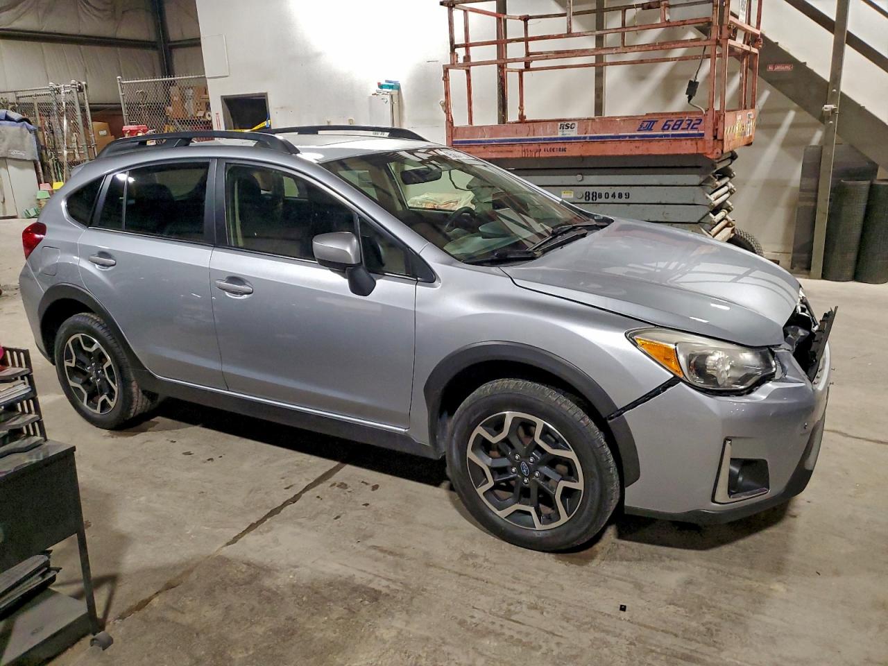 Subaru Crosstrek Premium Image 4