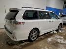 Toyota Sienna Sport Image 3