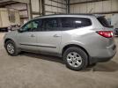 Chevrolet Traverse Ls Image 2