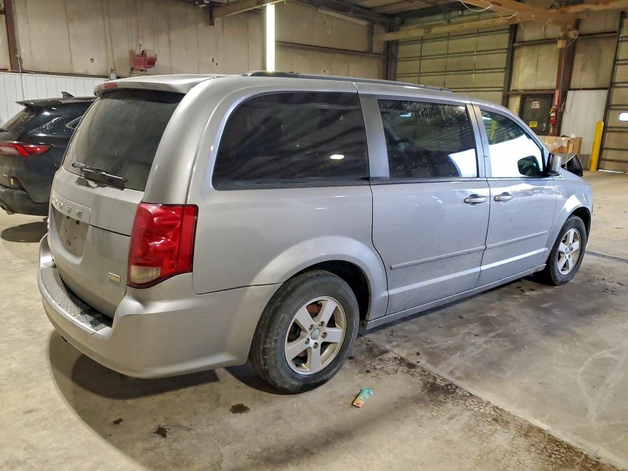 Dodge Caravan Sxt Image 2