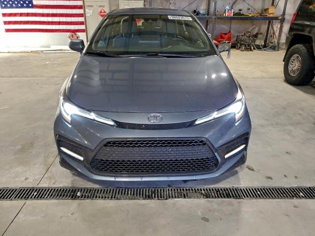 Toyota Corolla Se Image 9