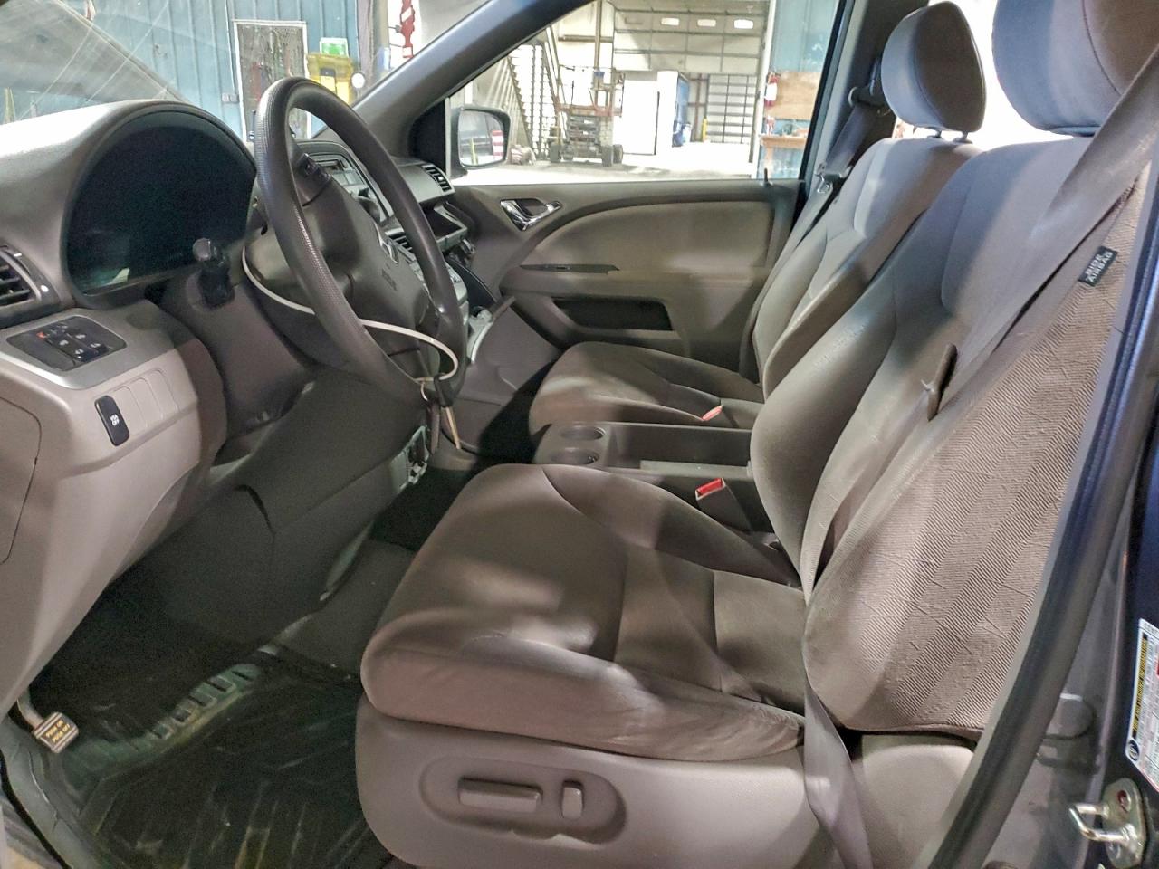 Honda Odyssey Ex Image 6