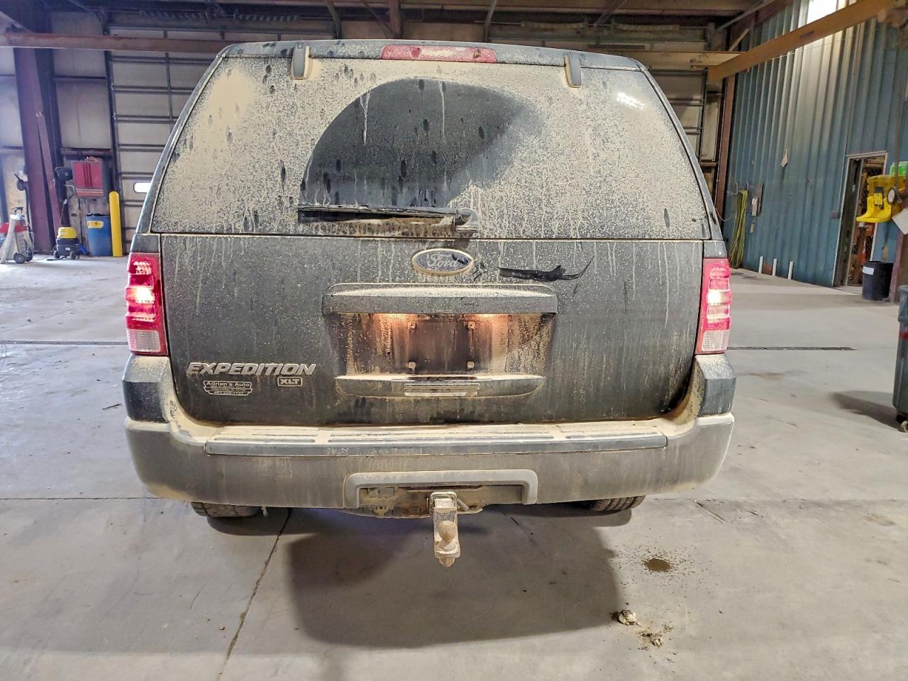 Ford Expedition Xlt Image 5