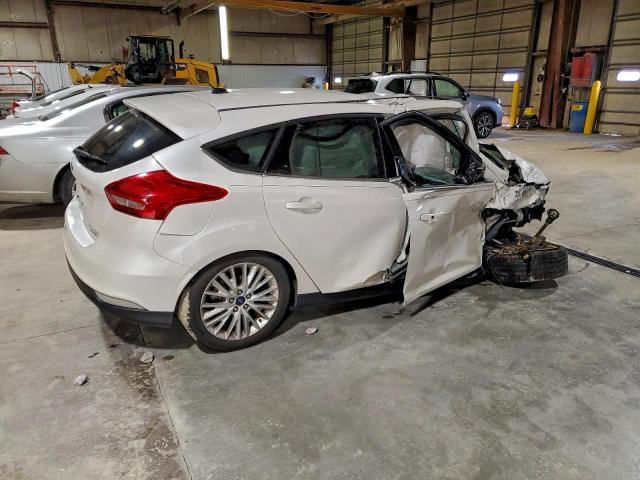 Ford Focus Titanium Image 3