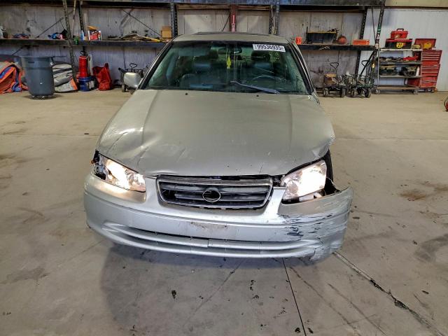 Toyota Camry Ce Image 6