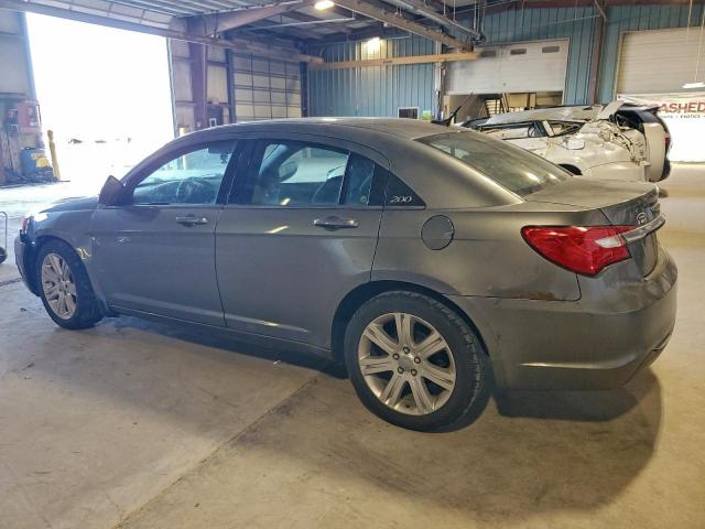 Chrysler 200 Touring Image 7