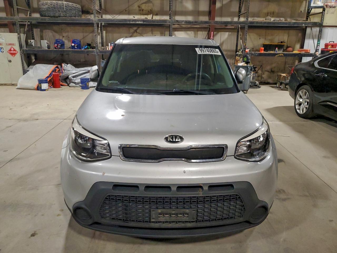 Kia Soul Image 2