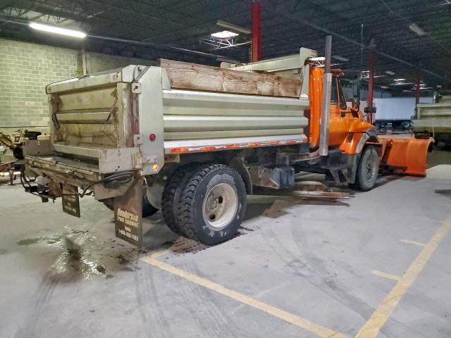 International 7000 7400 7400 Image 4