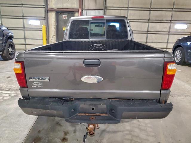 Ford Ranger Super Cab Image 3